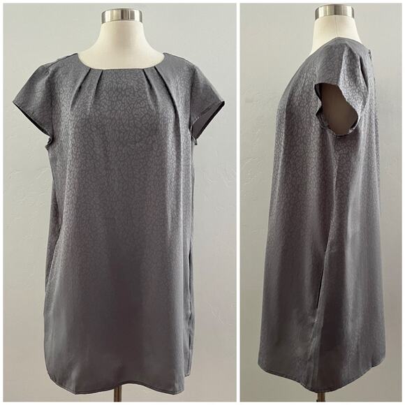 NEW Silence + Noise Animal Print Mini Shift Dress Pockets Metallic Gray Large - Picture 1 of 11